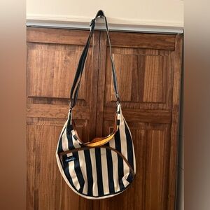 Kavu crossbody purse